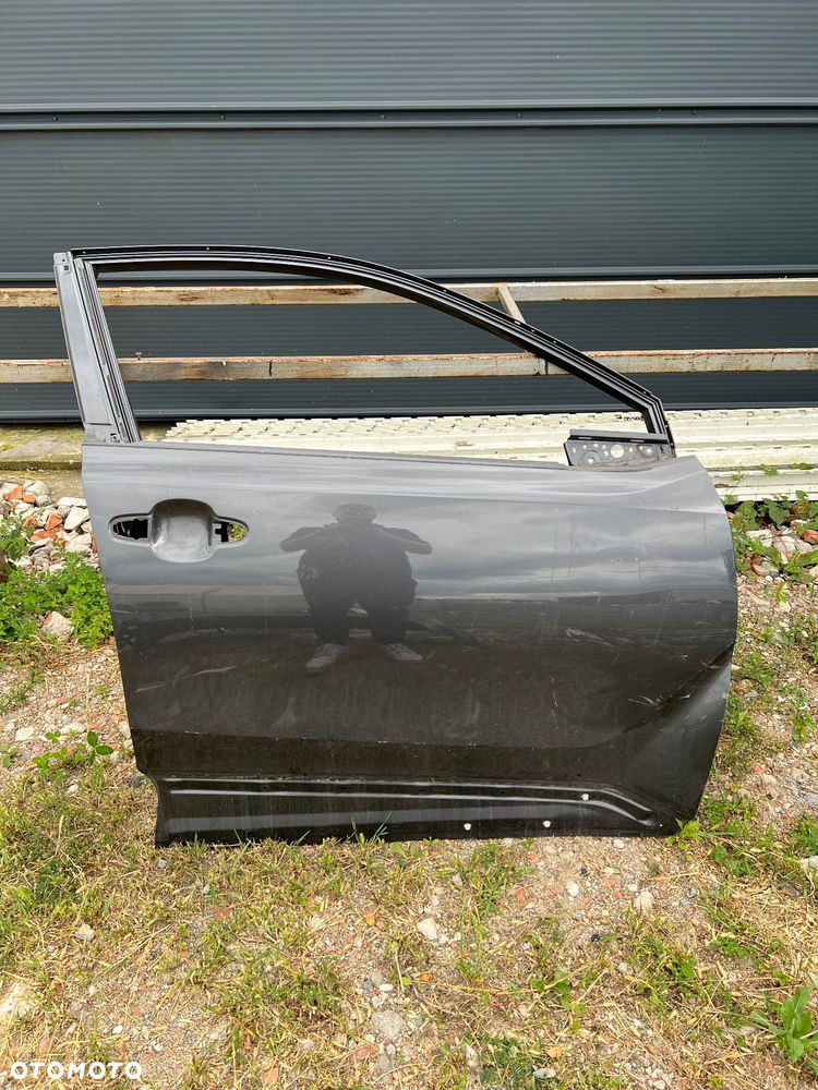 DRZWI PRZEDNIE PRAWE TOYOTA C-HR CHR