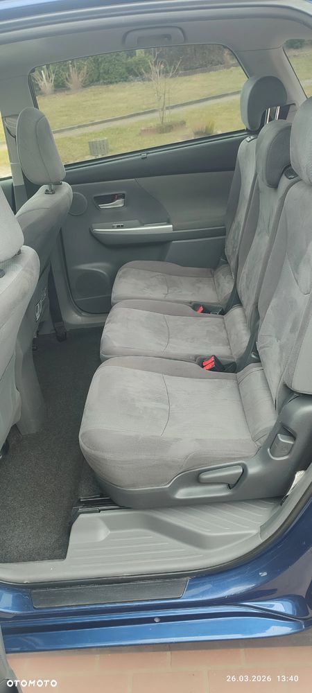 Toyota Prius+ (Hybrid) - 15