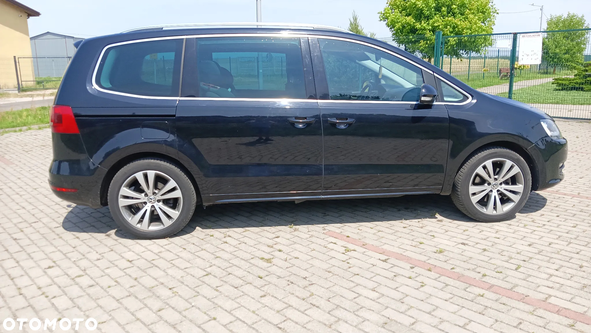 Volkswagen Sharan 2.0 TDI BlueMotion Technology Comfortline - 2