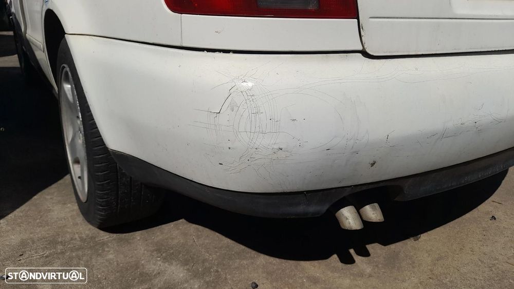 Pára-choques trás AUDI A4 (8D2, B5) - 2