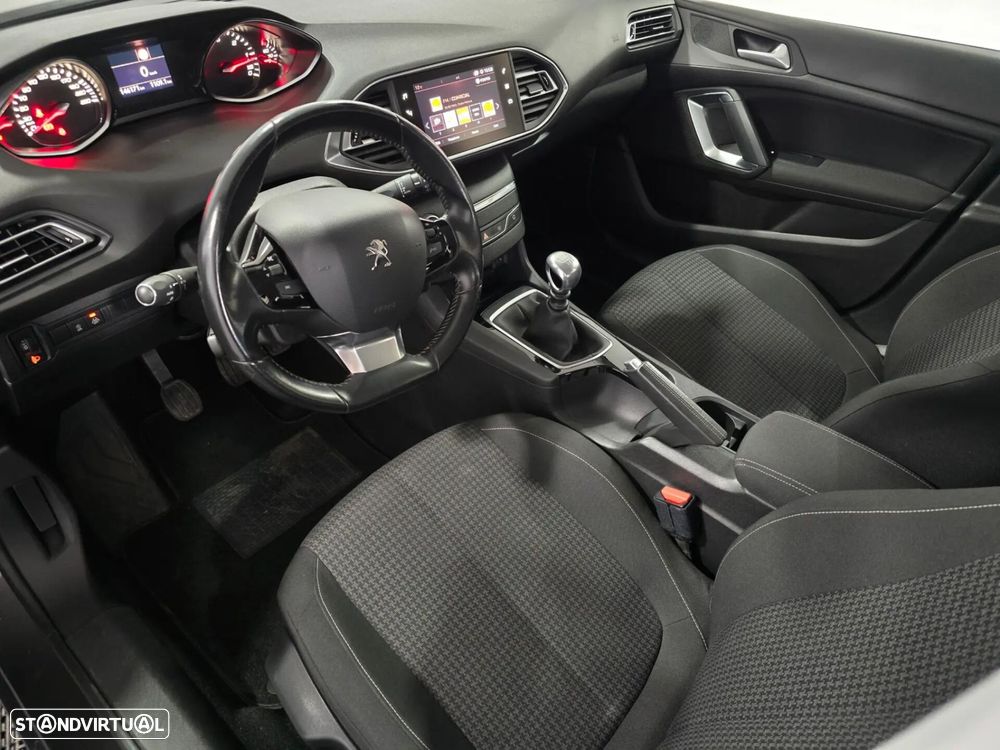 Peugeot 308 1.5 BlueHDi Style - 20