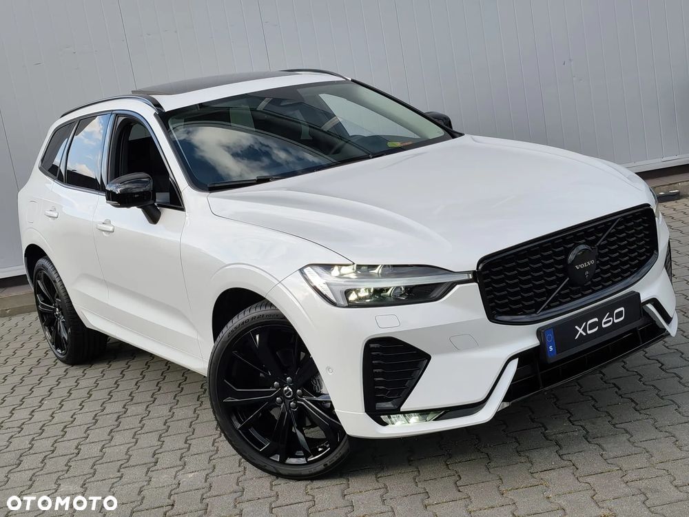 Volvo XC 60 B5 B AWD Ultimate Black Edition - 1