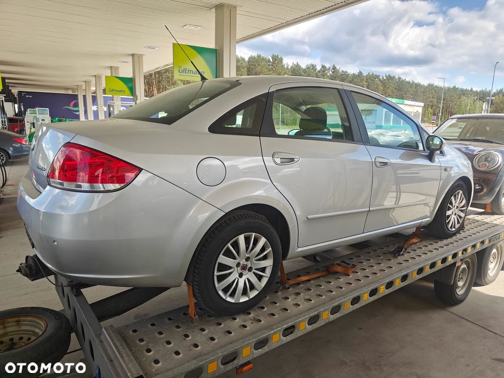Fiat Linea 1.4 T-Jet 16V Dynamic - 2