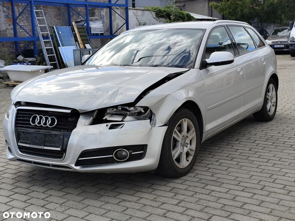 Audi A3 Sportback 1.4 TFSI Ambiente - 5