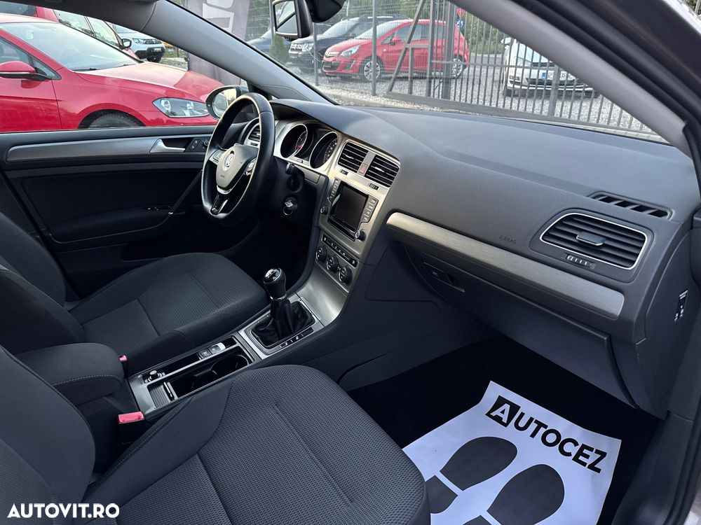Volkswagen Golf 1.4 TSI BlueMotion Technology Comfortline - 11