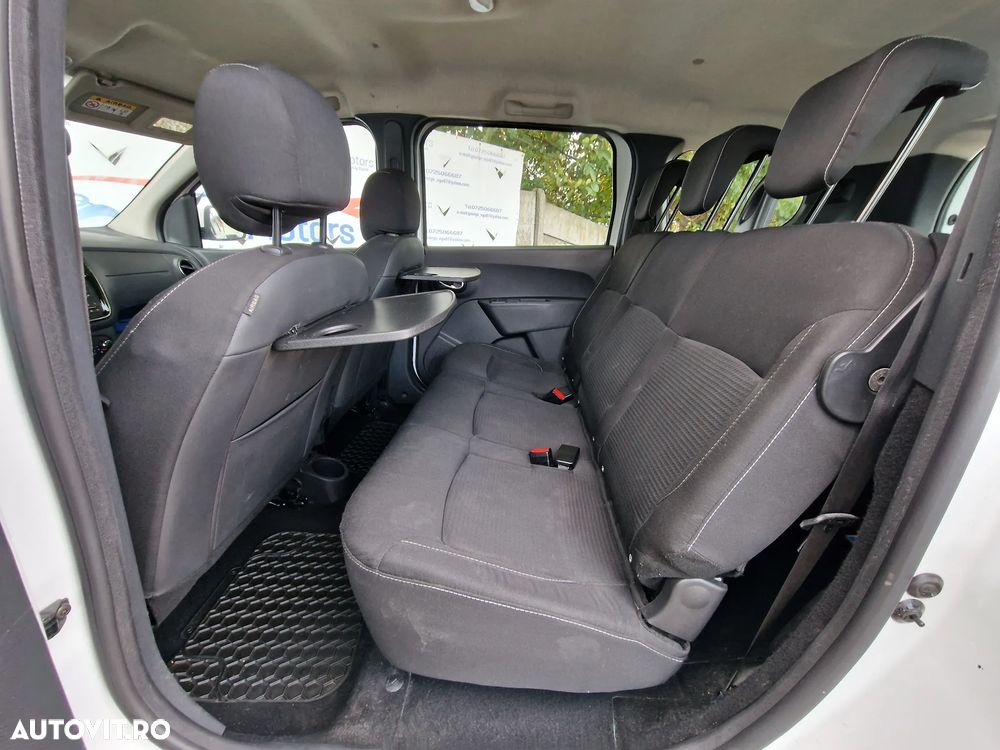 Dacia Lodgy SCe 100 Essential - 8