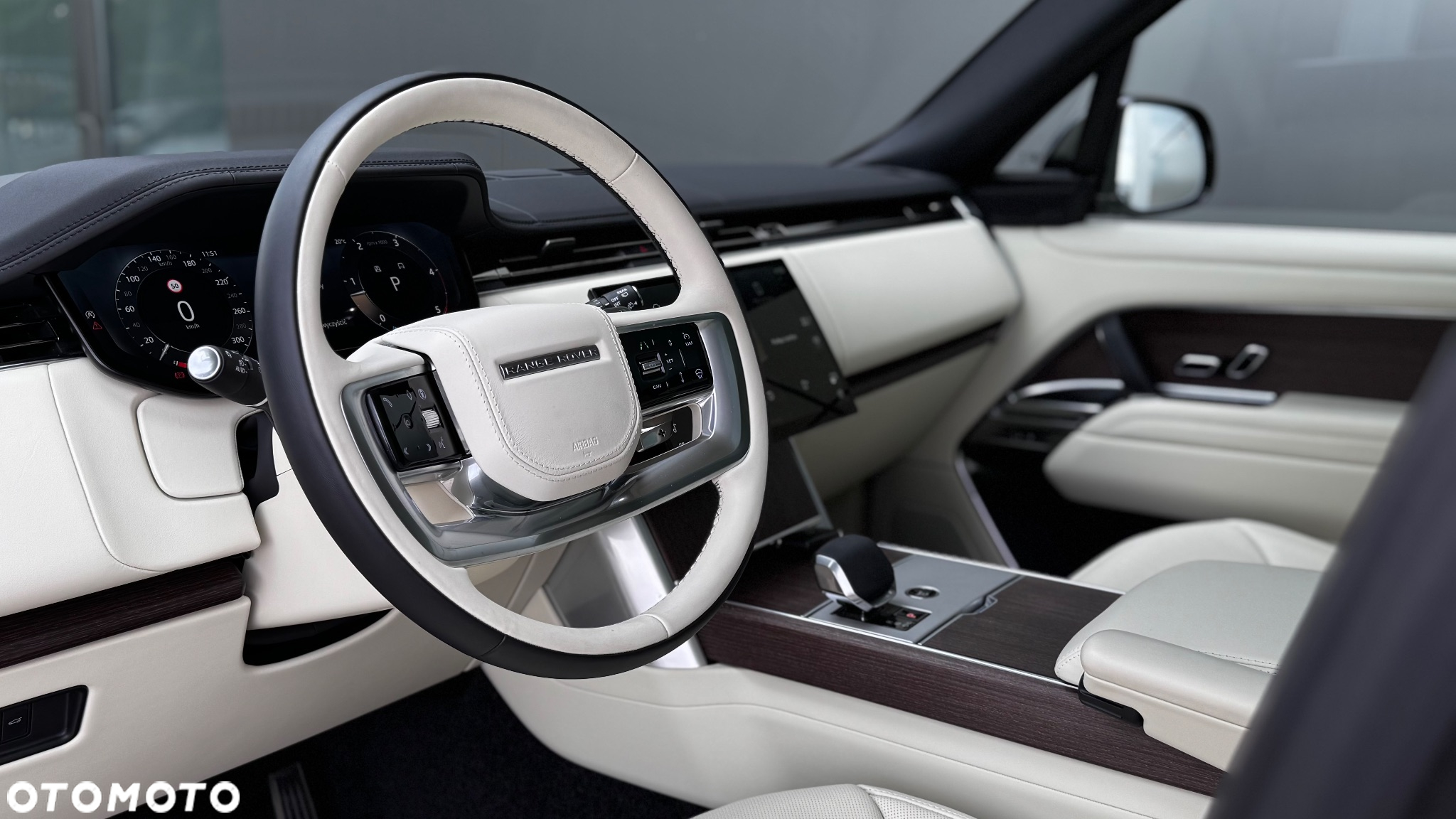Land Rover Range Rover - 7