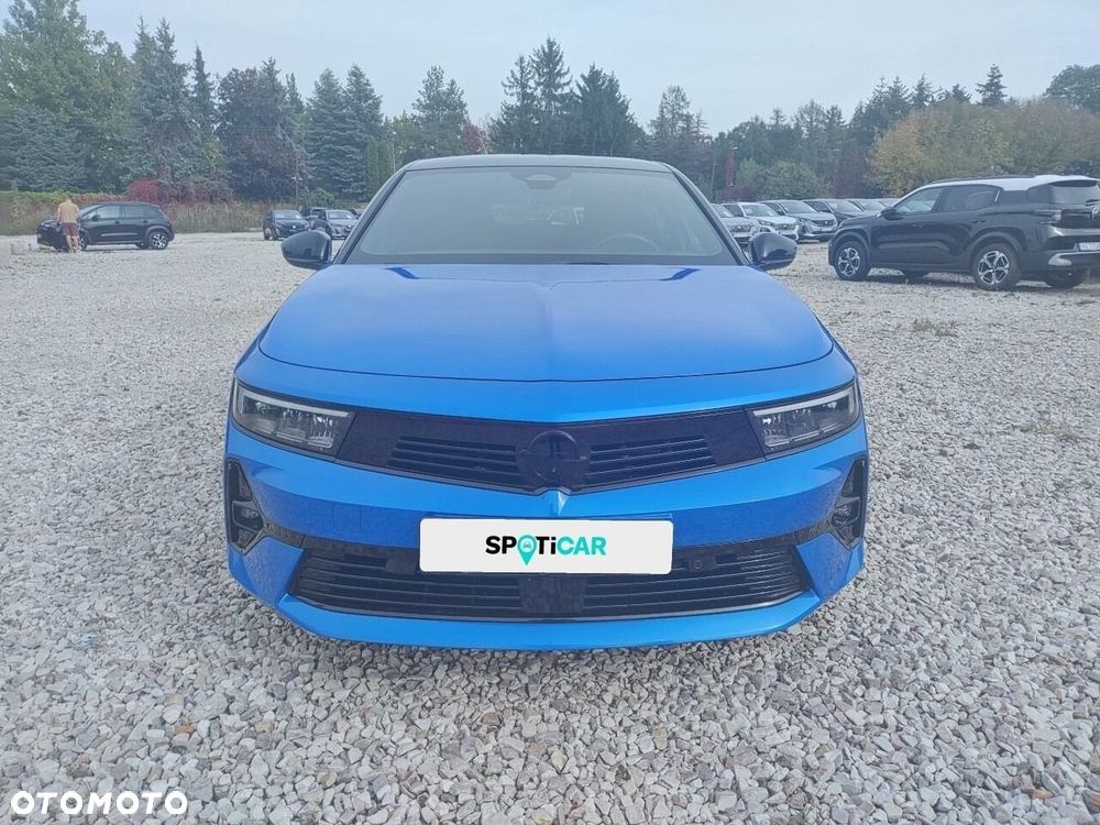 Opel Astra - 2