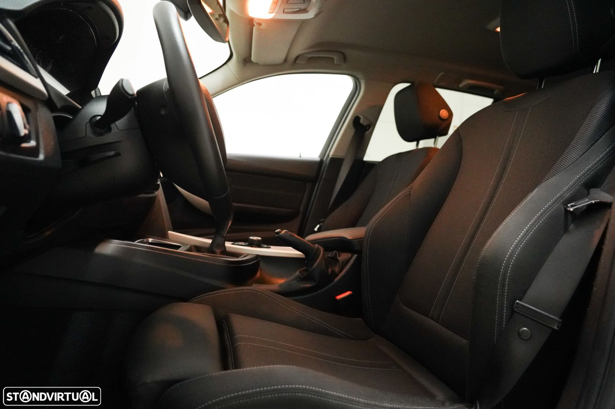 BMW 318 d Touring - 6