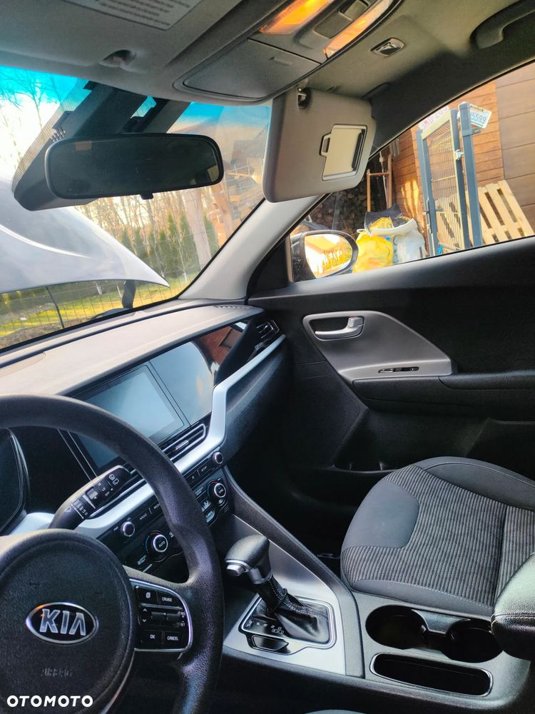 Kia Niro 1.6 GDI Hybrid L - 24