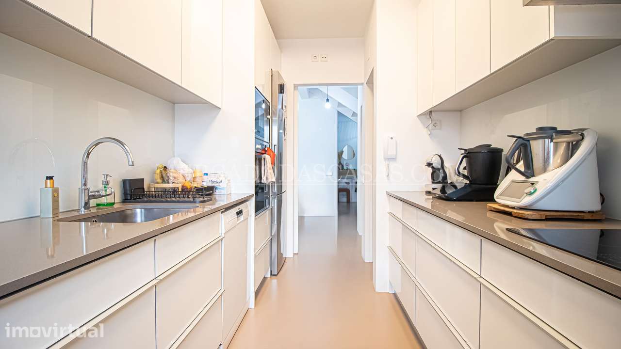 Apartamento T2+1 Terraço a Poente, Garagem. Centro Espinho - Grande imagem: 5/23
