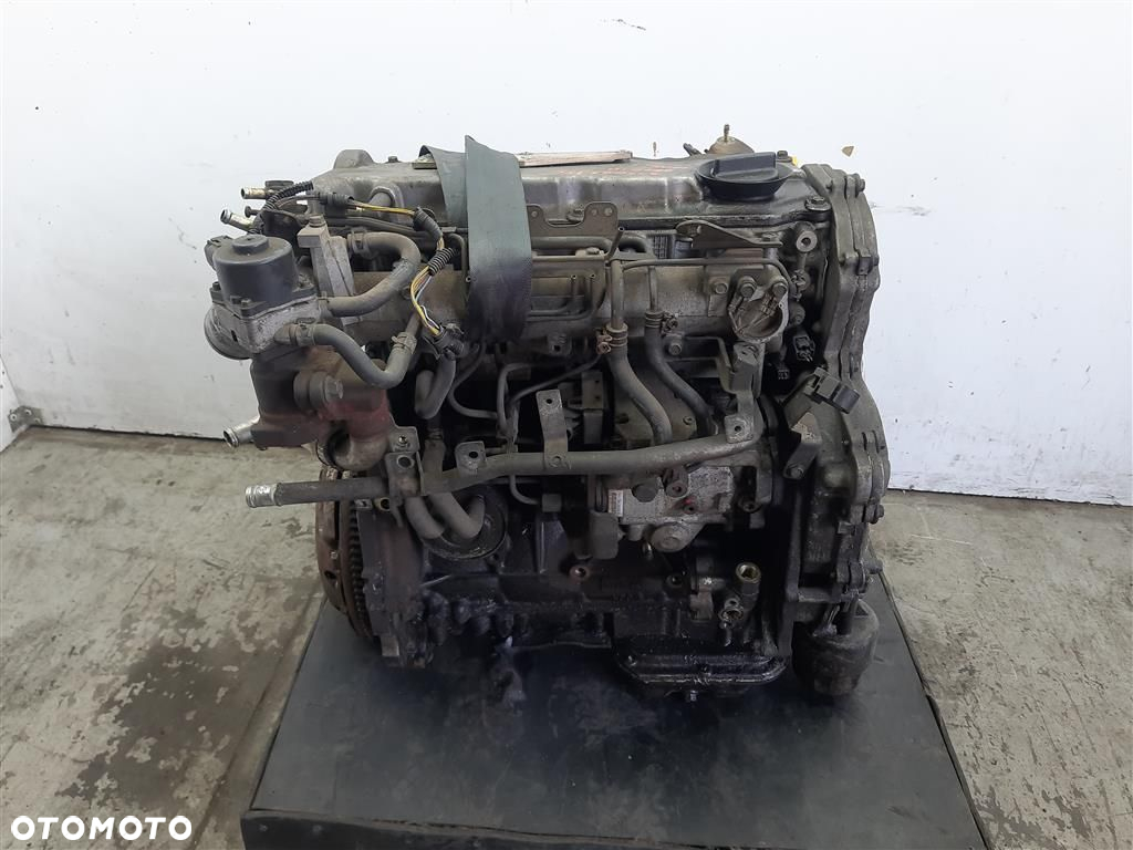 Silnik słupek diesel Nissan Almera  N16 2.2DCI 110KM 2000-2006 KOD : YD22 - 6