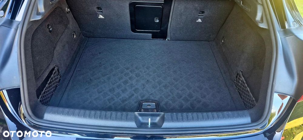 Mercedes-Benz GLA 220 4-Matic - 12