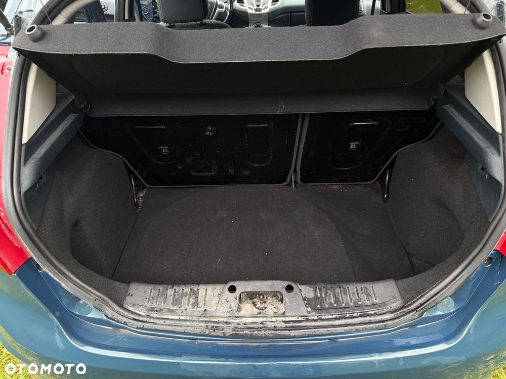 Ford Fiesta 1.6 TDCi Titanium - 9