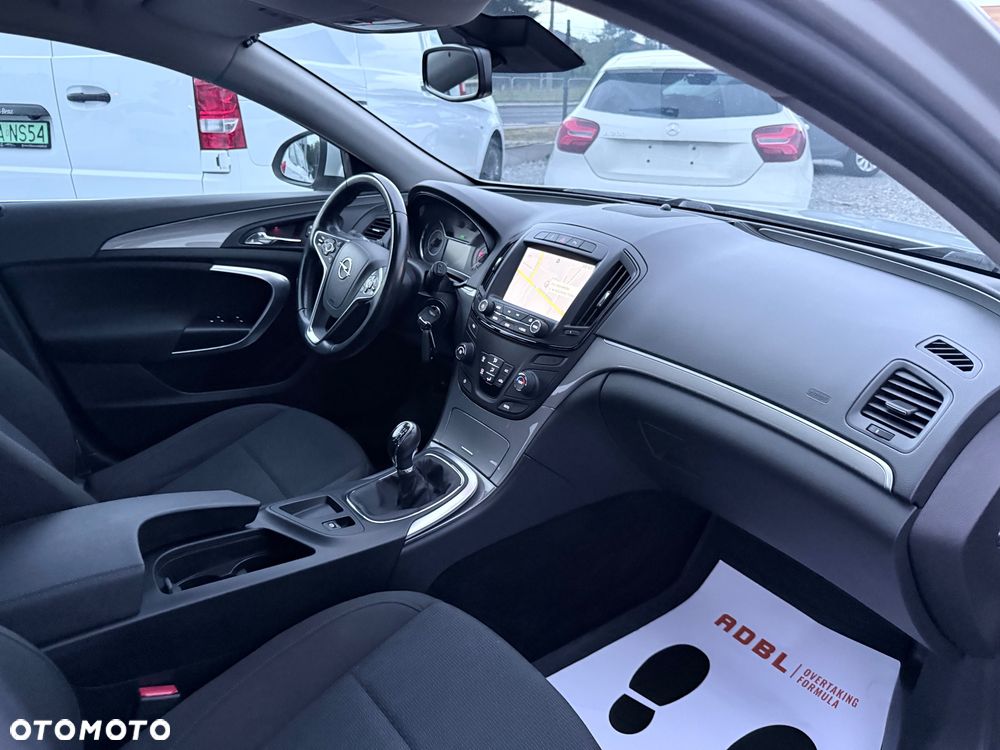 Opel Insignia 2.0 CDTI S&S - 22