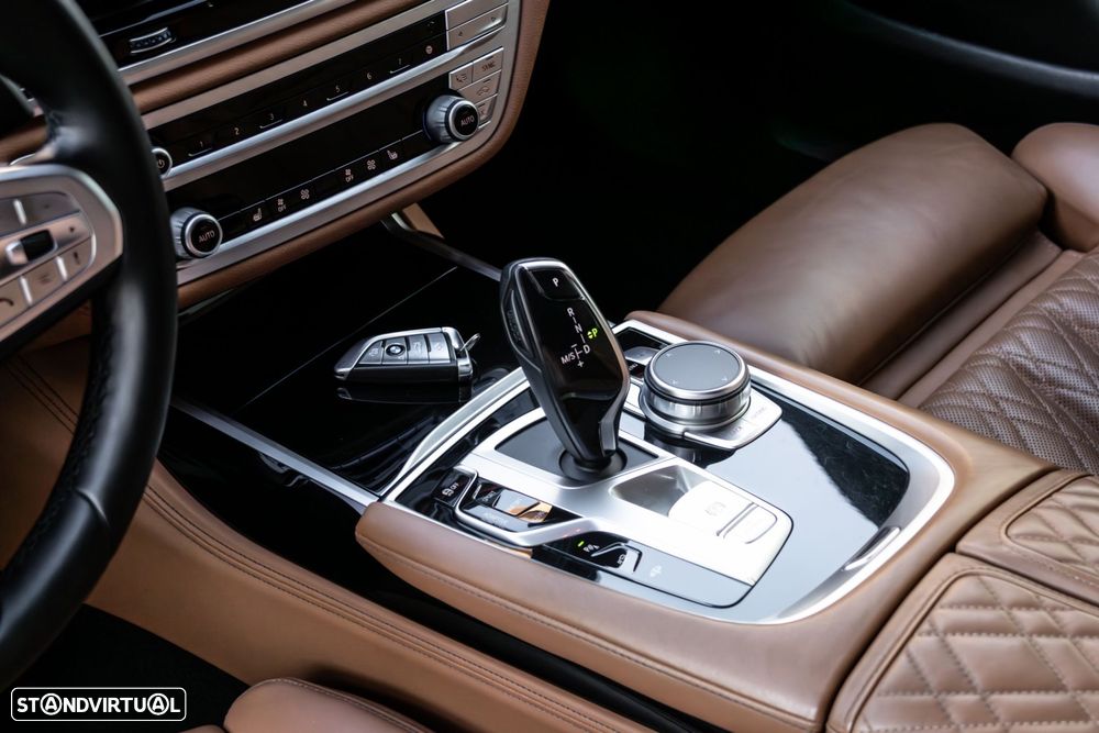 BMW 740 d xDrive Pack M Auto - 21