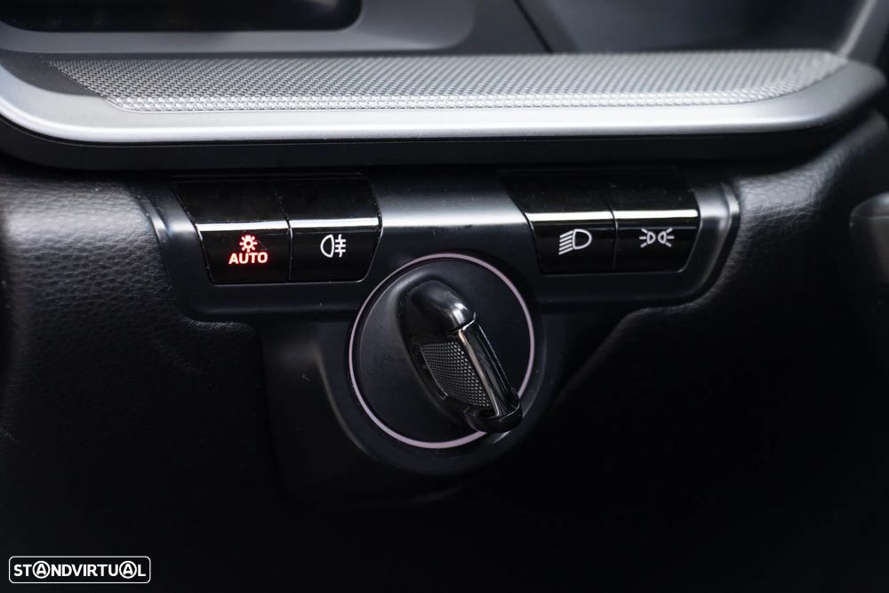 Porsche 911 (992) Carrera PDK - 36