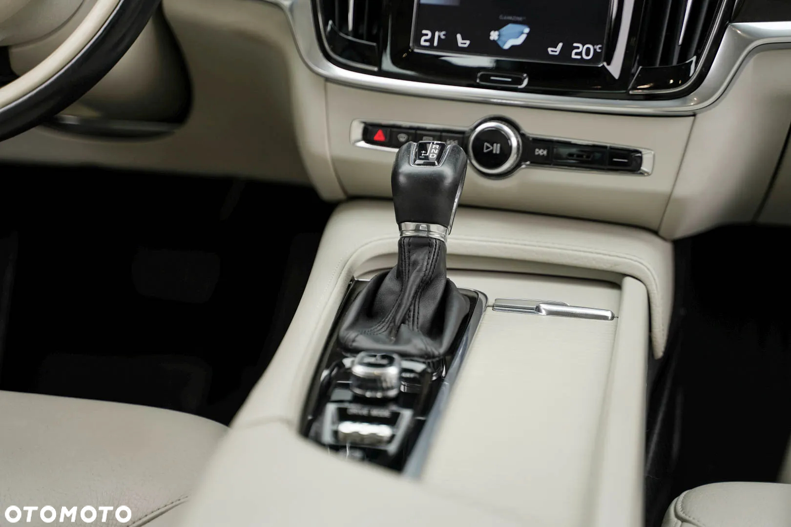 Volvo S90 T5 Inscription - 32
