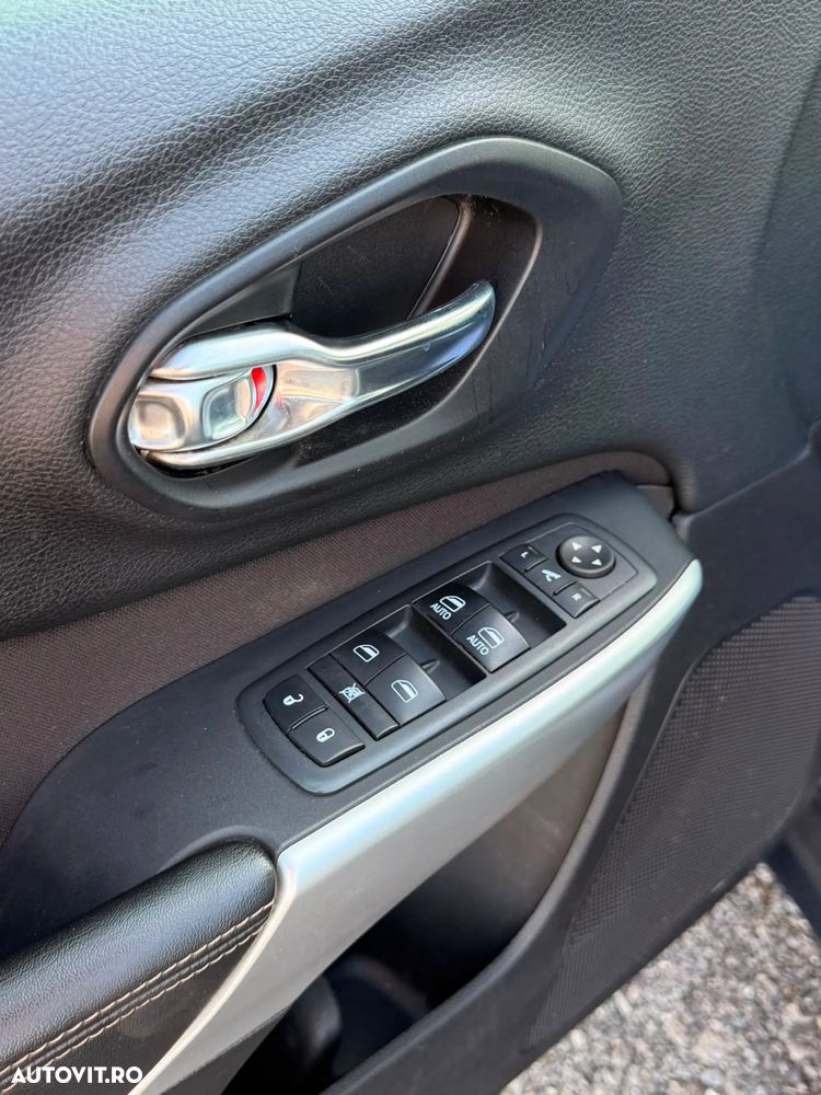 Jeep Cherokee 2.2 Multijet Active Drive I Automatik Longitude - 28