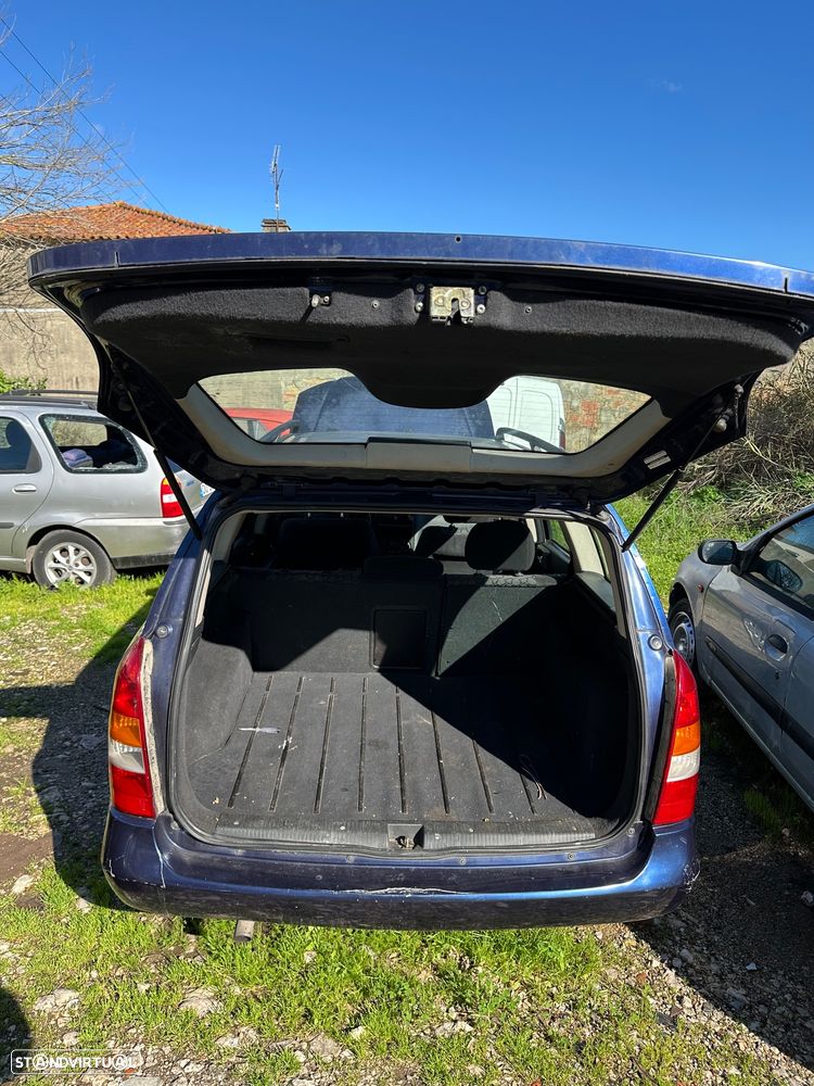 Opel Astra 1.4i 16V Family - 15