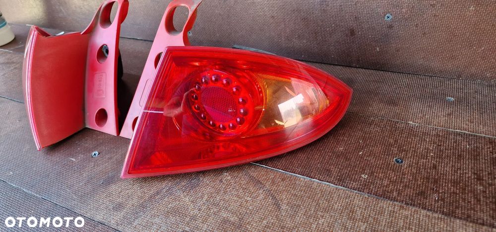 LAMPA LEWY/Prawy  TYŁ  SEAT Leon II 2005-2008r - 3