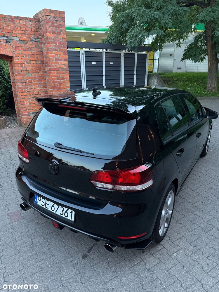 Volkswagen Golf 2.0 GTI - 10