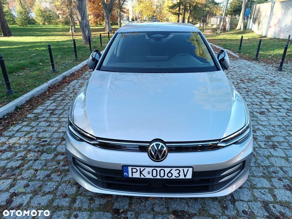 Volkswagen Golf - 2