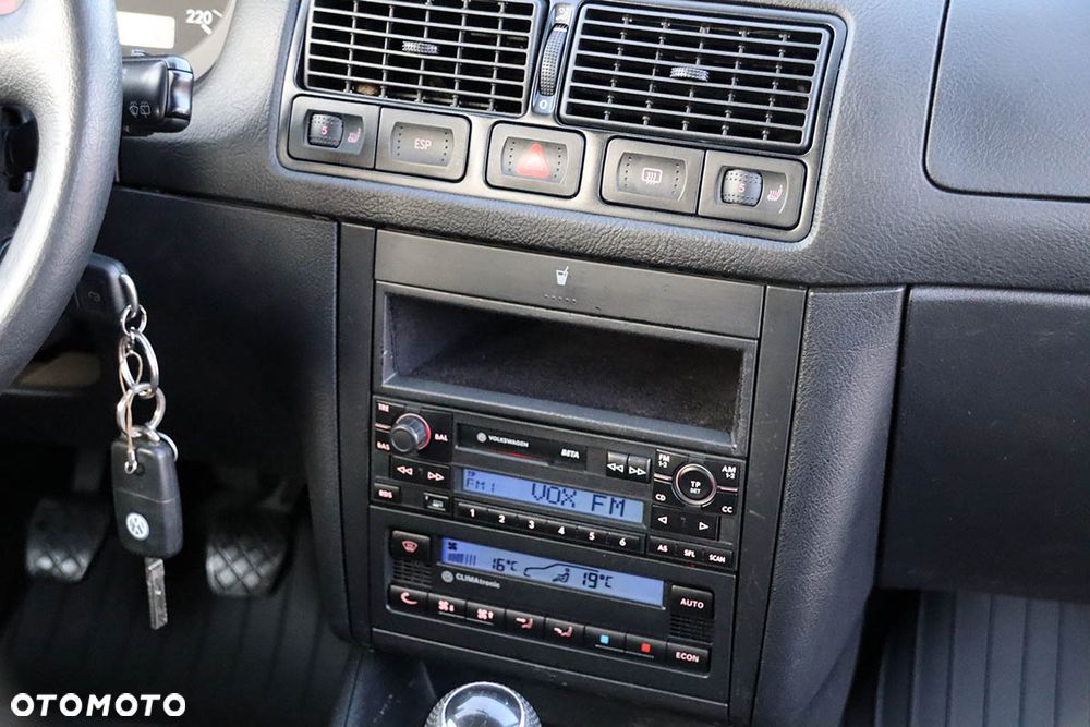Volkswagen Golf 1.4 Q - 35