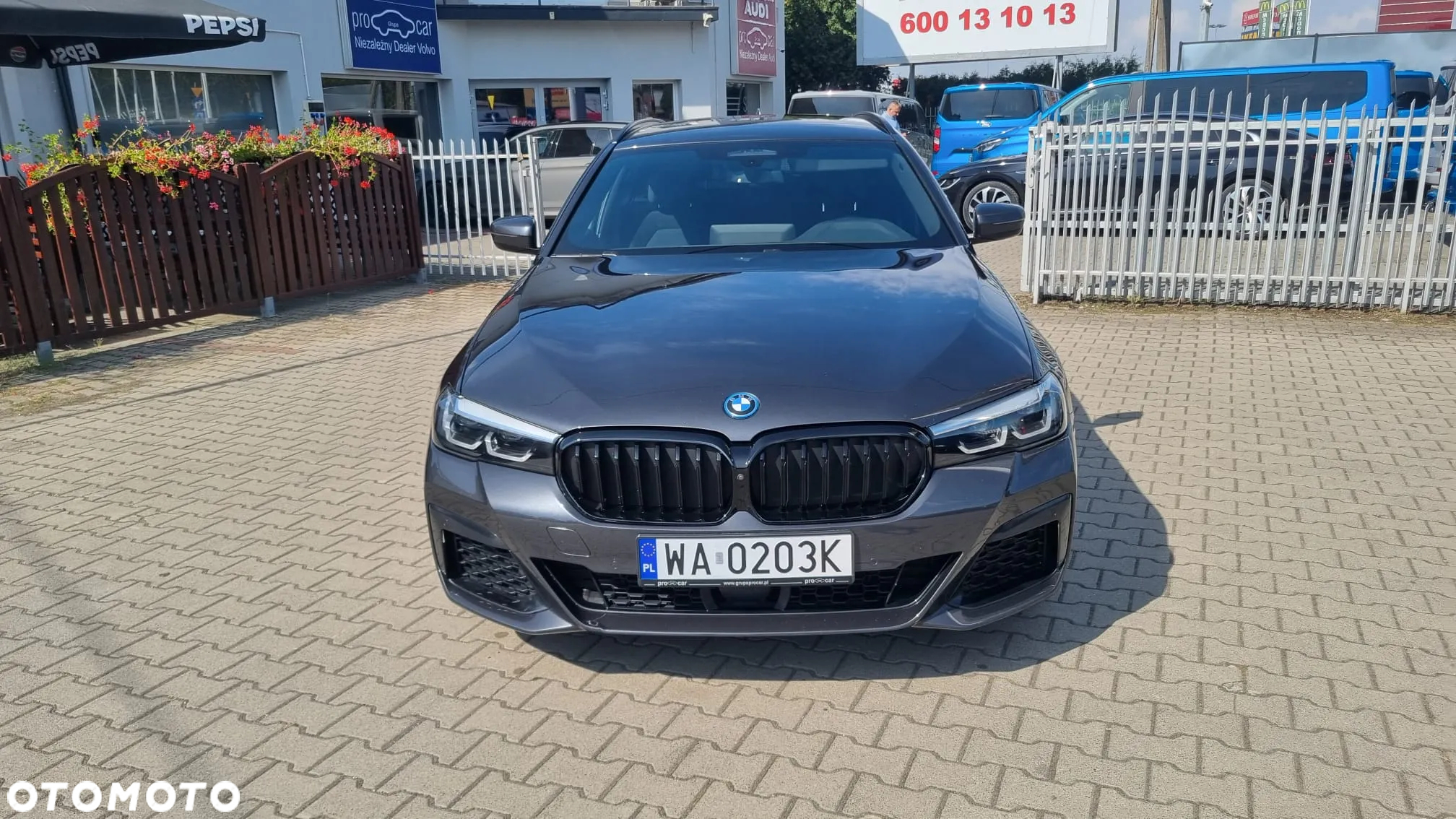 BMW Seria 5 530e xDrive M Sport sport - 12