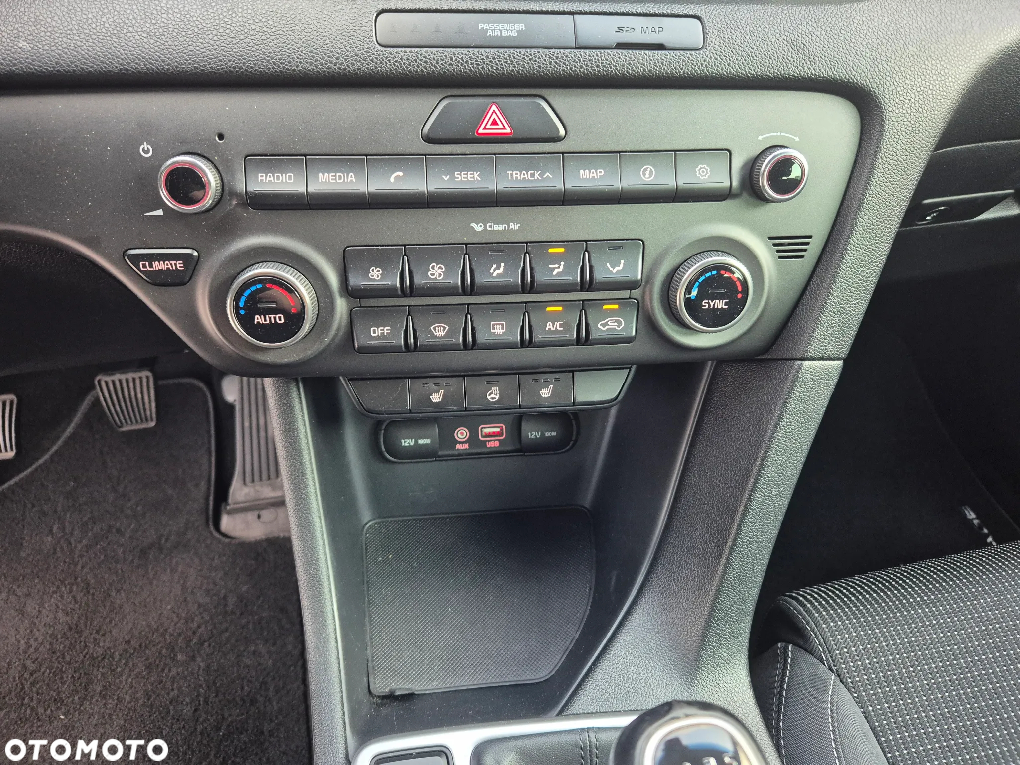 Kia Sportage 1.6 GDI 2WD Black Edition - 36