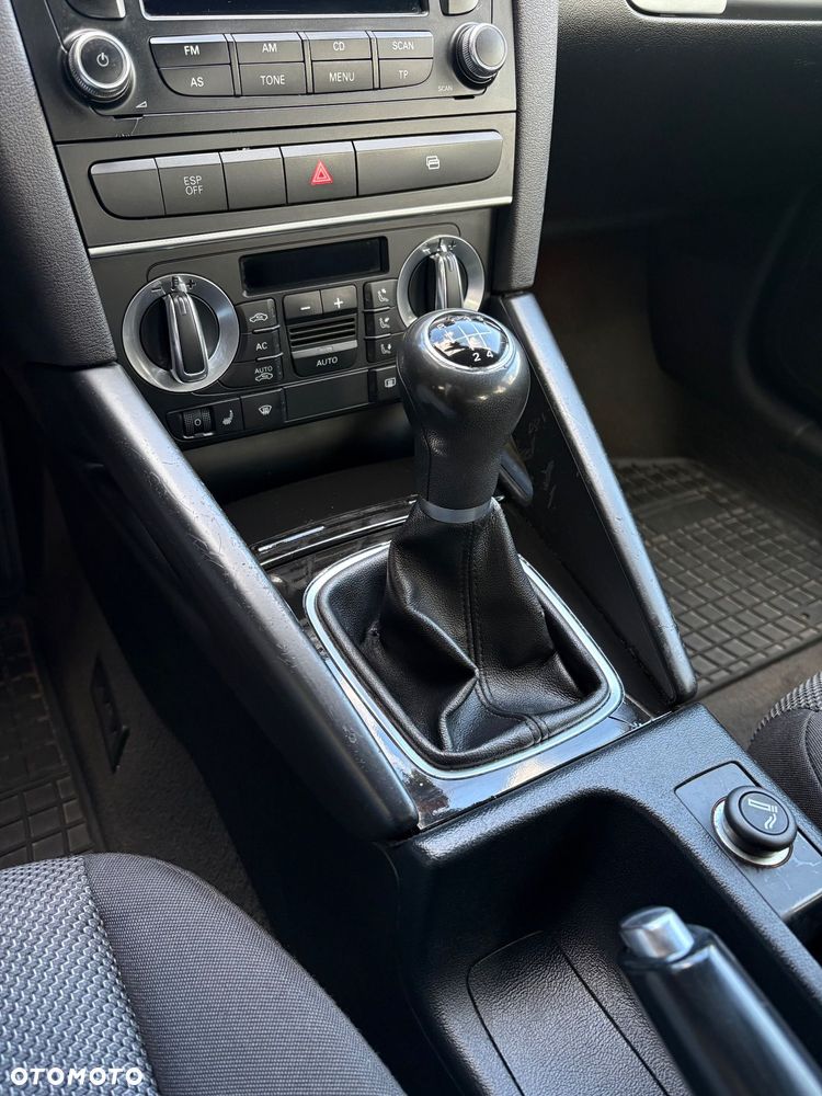Audi A3 Sportback 1.6 Attraction - 9