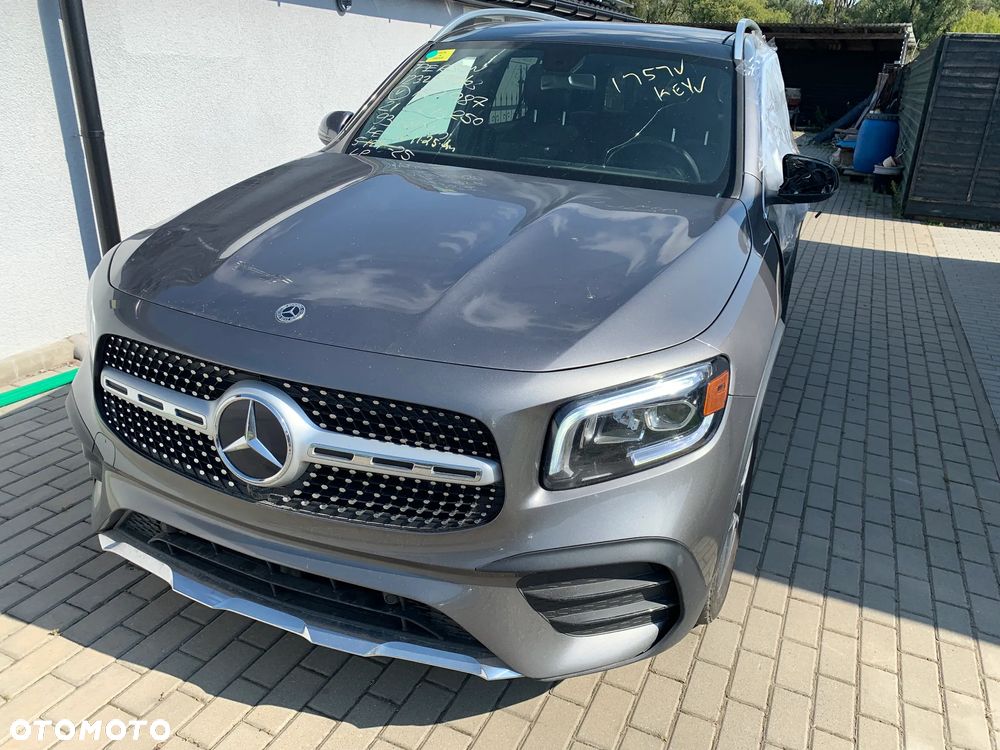 Mercedes-Benz GLB 250 4-Matic 8G-DCT - 1