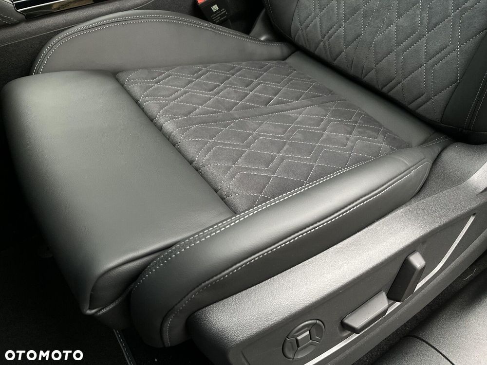 Audi Q5 Sportback - 23