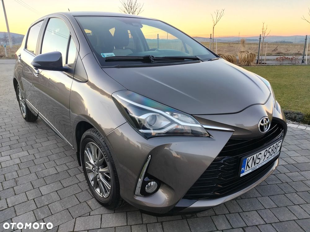 Toyota Yaris 1.5 Premium - 13