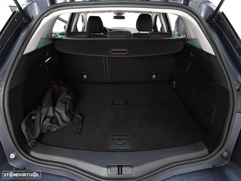 Renault Mégane Sport Tourer 1.5 Blue dCi Zen — fotografia 11