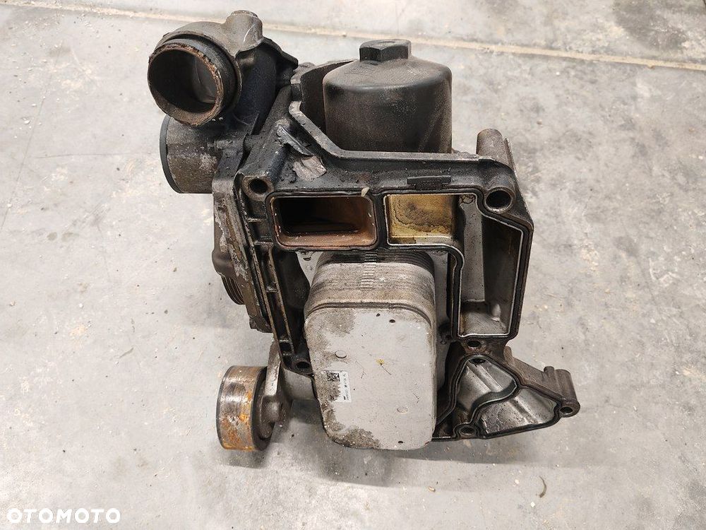 OBUDOWA FILTRA OLEJU CHŁODNICA POMPA WODY MERCEDES ATEGO EURO 6 A9361800065 - 3