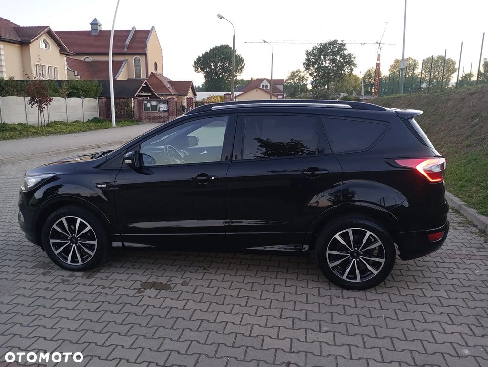 Ford Kuga 1.5 EcoBoost 2x4 ST-Line - 8