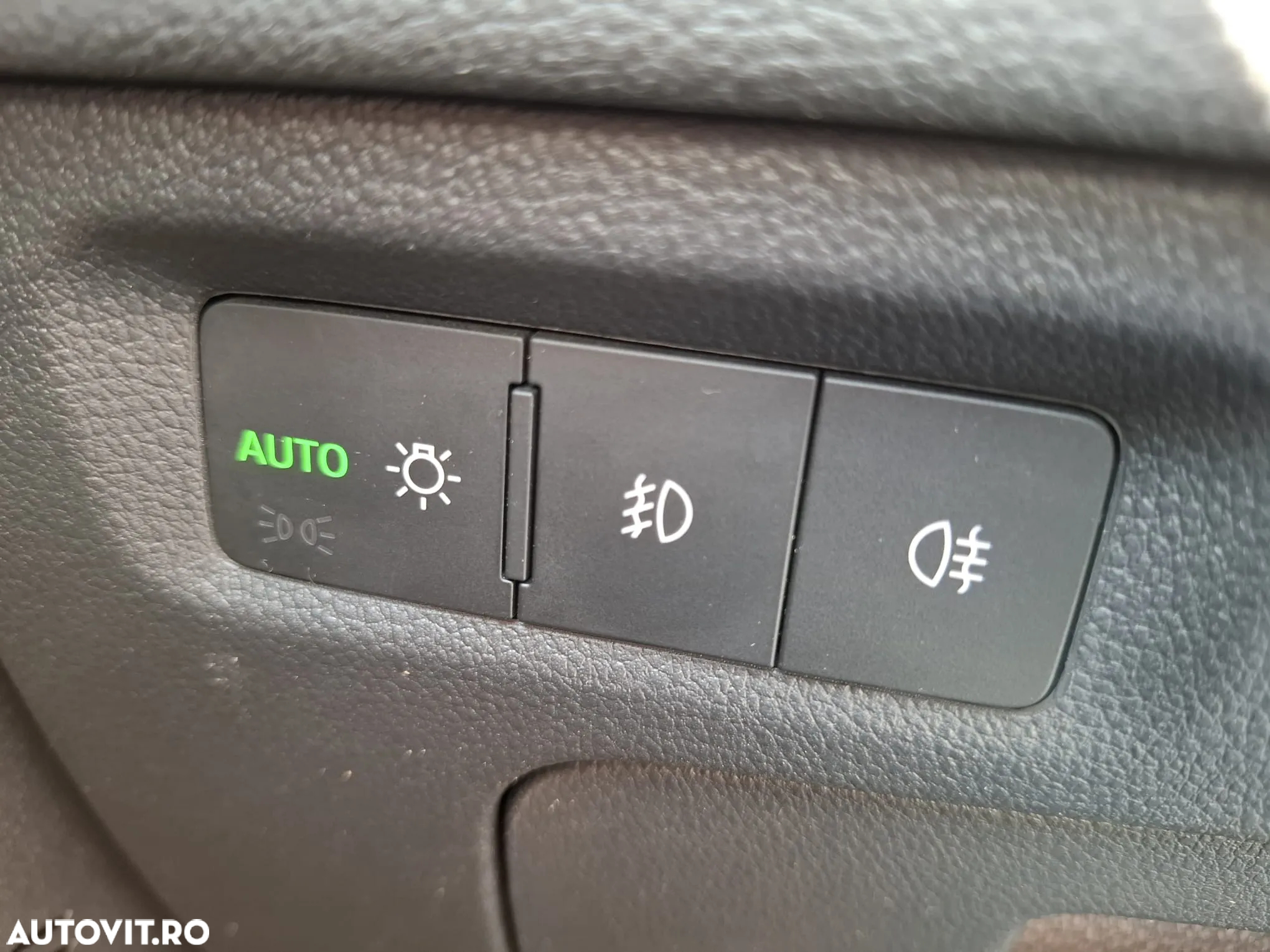 Skoda Octavia 2.0 TDI Ambition - 12