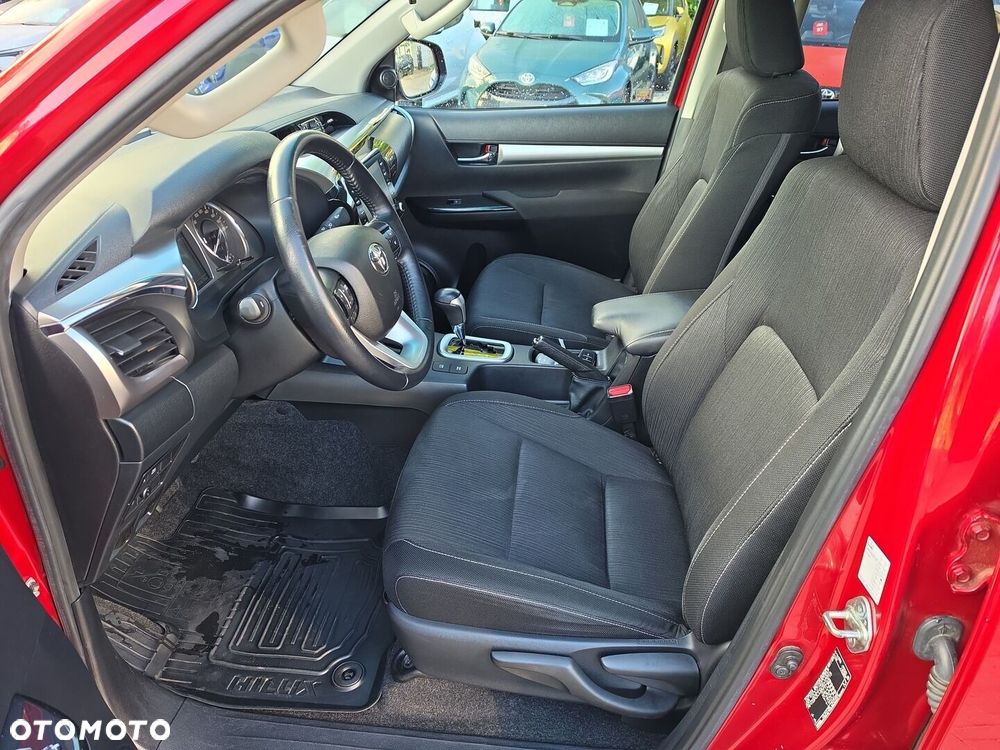 Toyota Hilux 2.8 D-4D Double Cab SR5 4x4 - 13