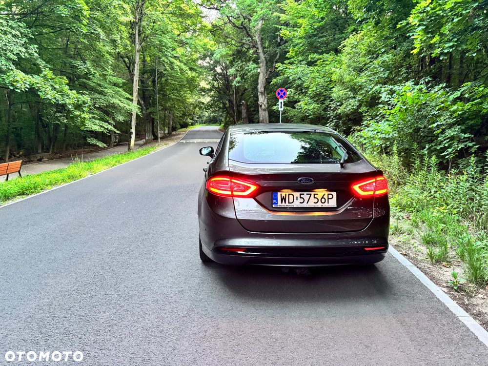 Ford Mondeo 2.0 TDCi Titanium PowerShift - 10