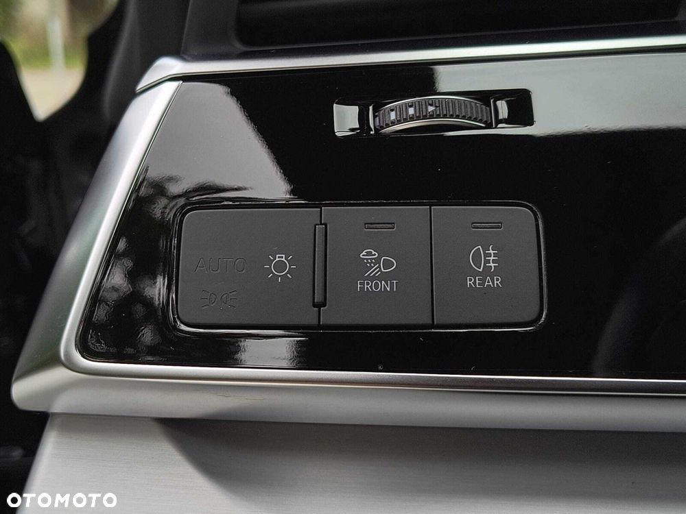 Audi Q8 50 TDI mHEV Quattro Tiptronic - 32