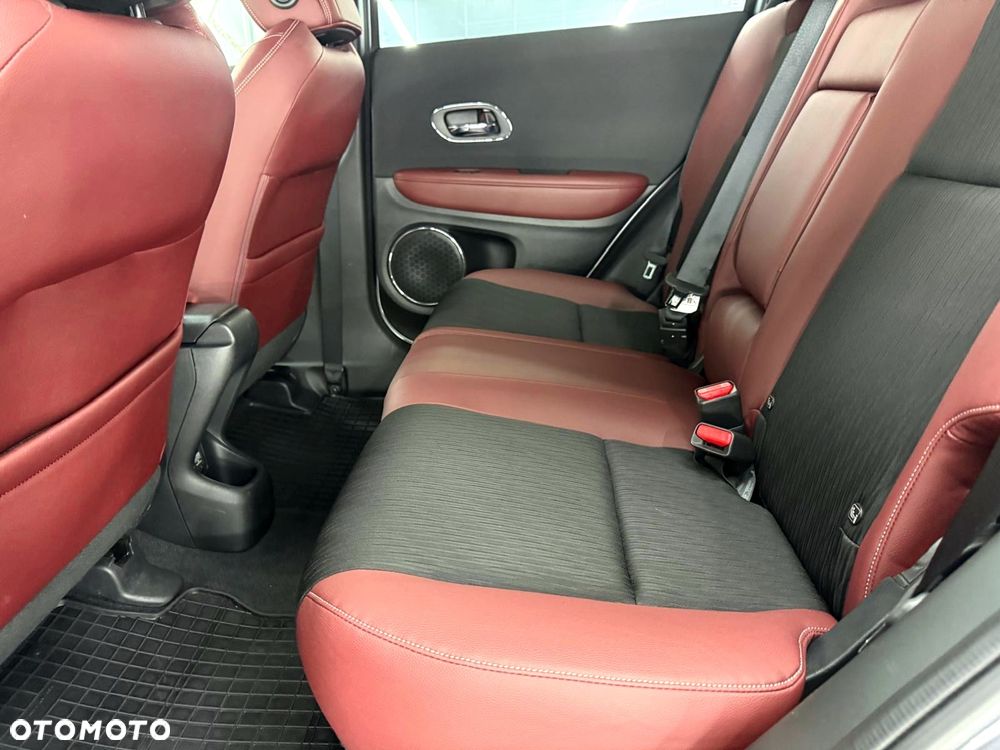 Honda HR-V 1.5 i-VTEC TURBO Sport - 24