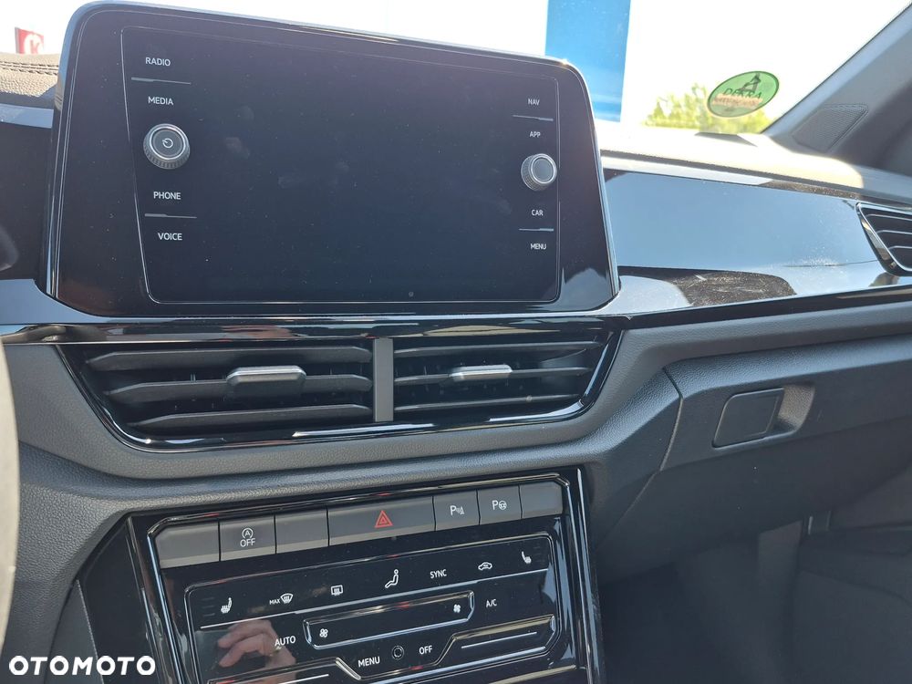 Volkswagen T-Roc 2.0 TSI 4Motion Style DSG - 17