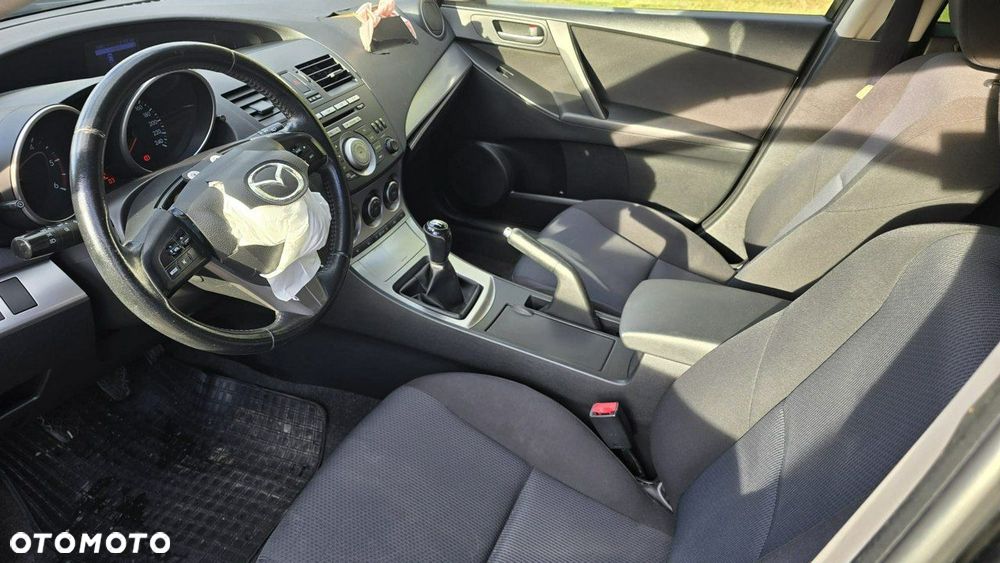 Mazda 3 - 11