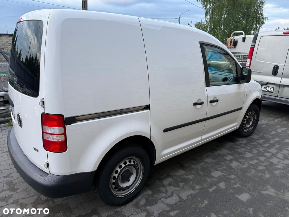 Volkswagen Caddy - 3