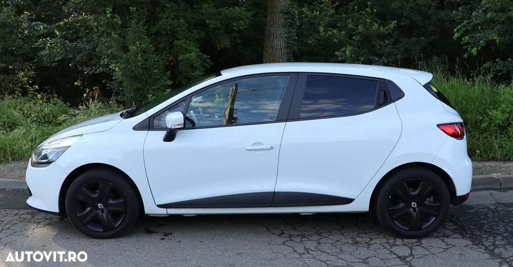 Renault Clio 1.2 16V 75 Dynamique - 3