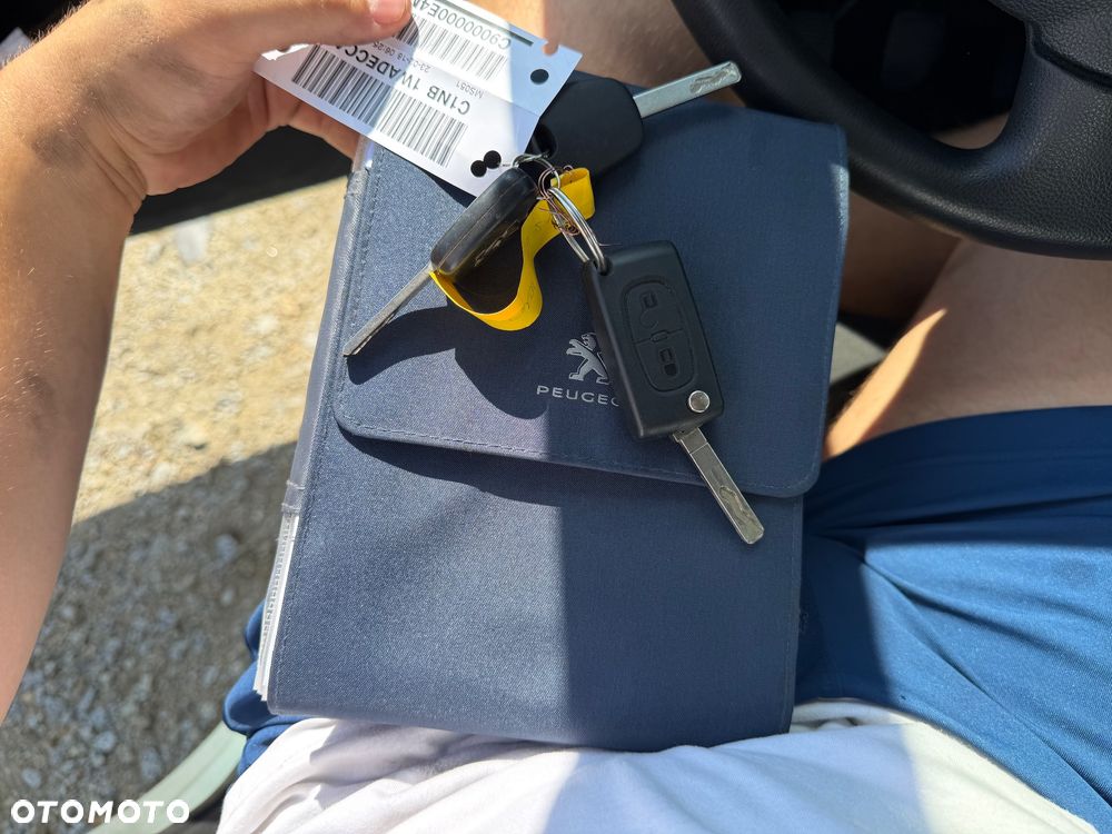 Peugeot Partner BlueHDi 120 Stop&Start Allure - 22