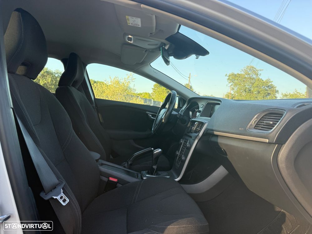 Volvo V40 2.0 D2 Kinetic - 15