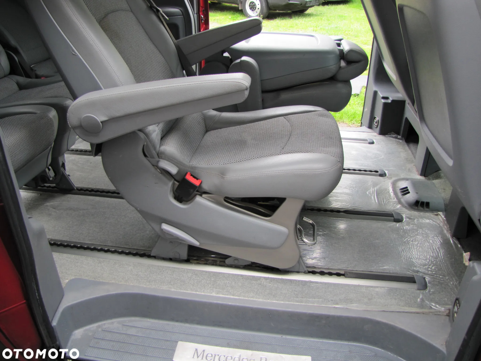 Mercedes-Benz Viano - 29