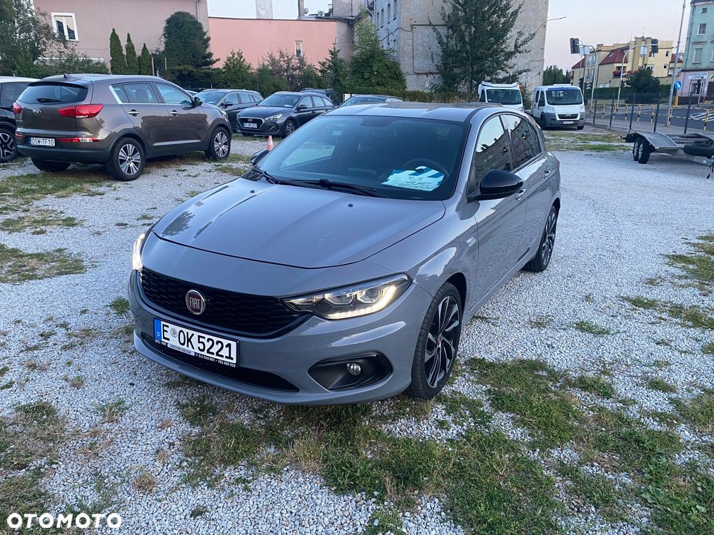 Fiat Tipo 1.4 T-Jet S-Design - 1